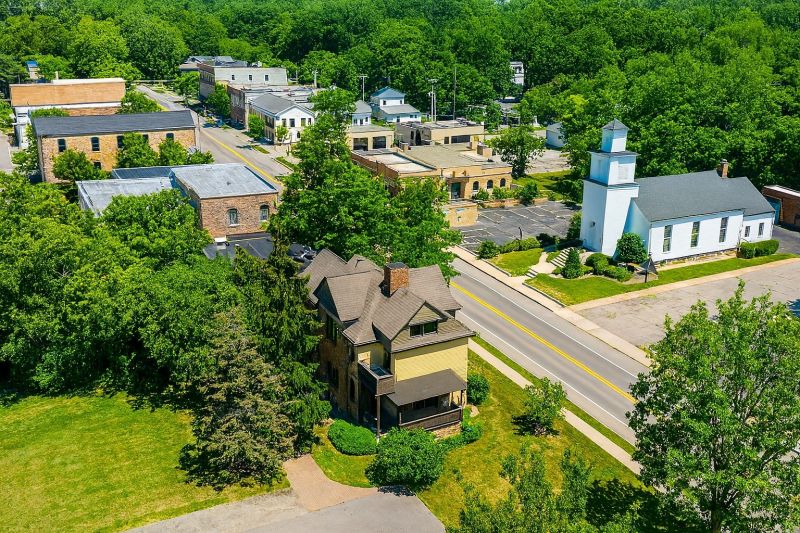 Best Siding Replacement pros in Clarkston, MI